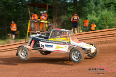2014-me-nova-paka-jan-pilat