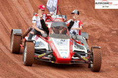 2017-me-nova-paka-jen-pilat