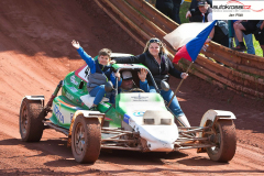 2017-me-nova-paka-jen-pilat