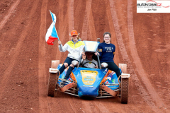 2017-me-nova-paka-jen-pilat